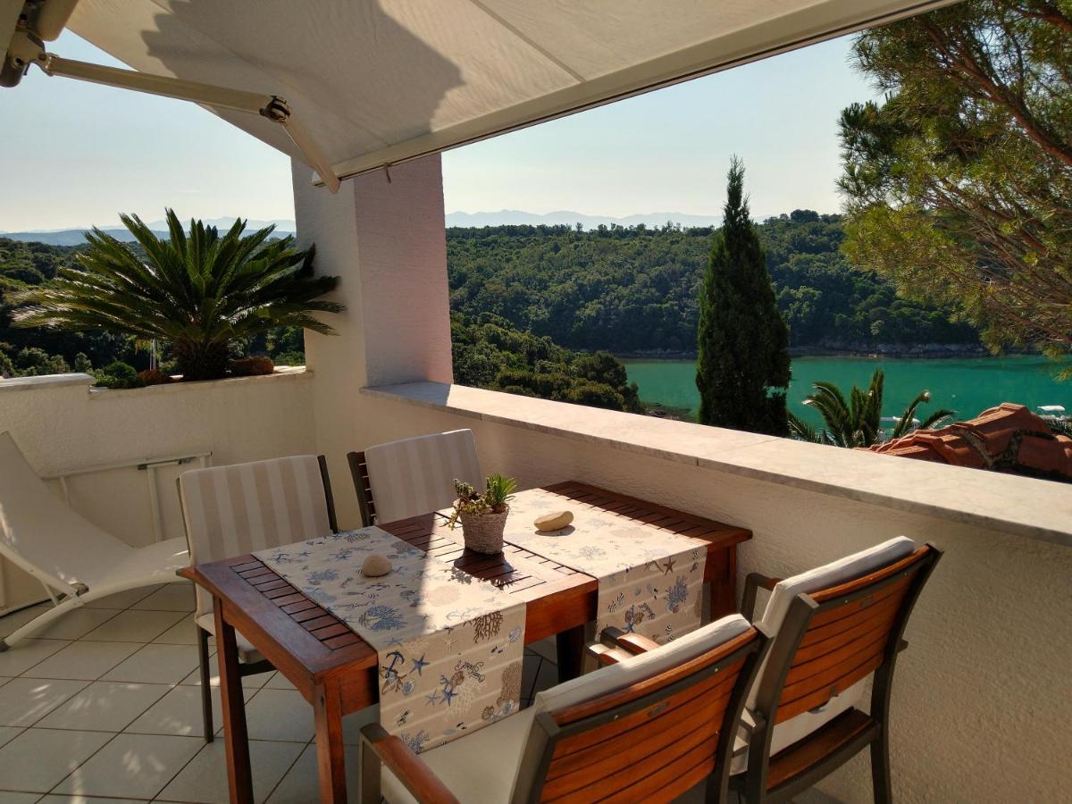 Villa Lucija Rab Town Buitenkant foto