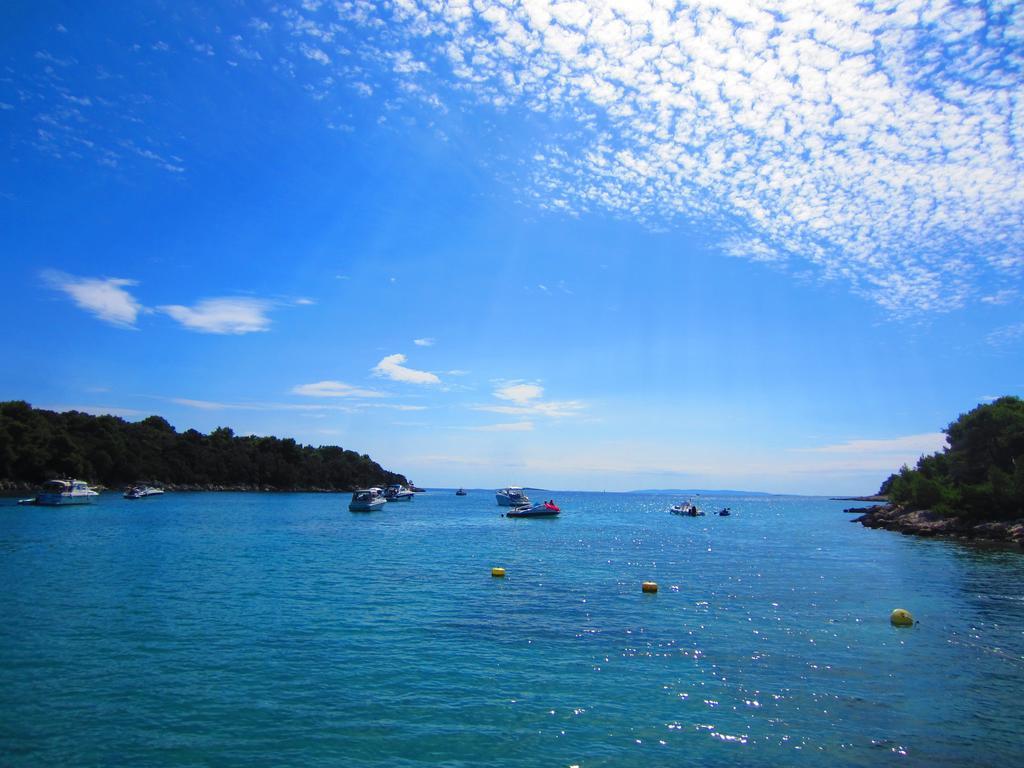 Villa Lucija Rab Town Buitenkant foto