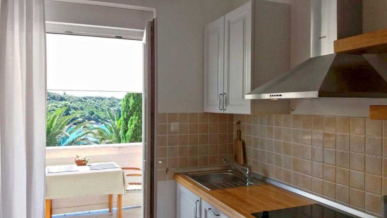 Villa Lucija Rab Town Buitenkant foto